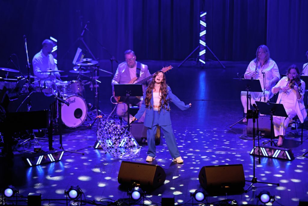 Irena-Santor-11-1024x683 Irena Santor