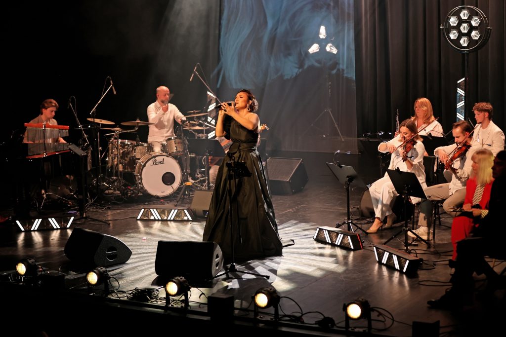 Irena-Santor-9-1024x683 Irena Santor